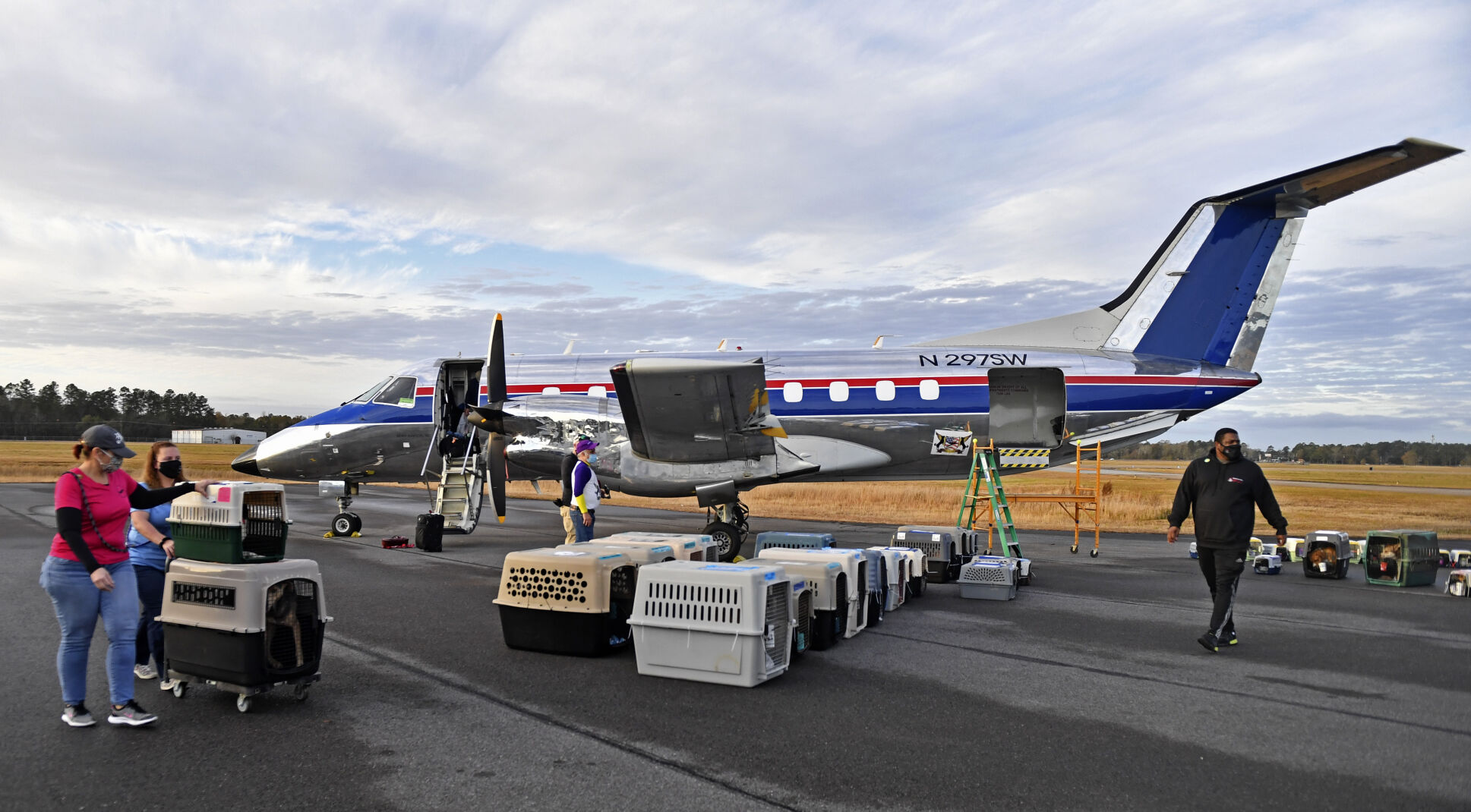 BR.petairliftwild.123120 HS 306.JPG
